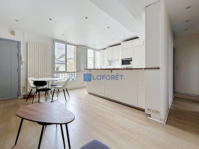 Location Appartement 3 pièces 60.09 m2 Paris 2ème