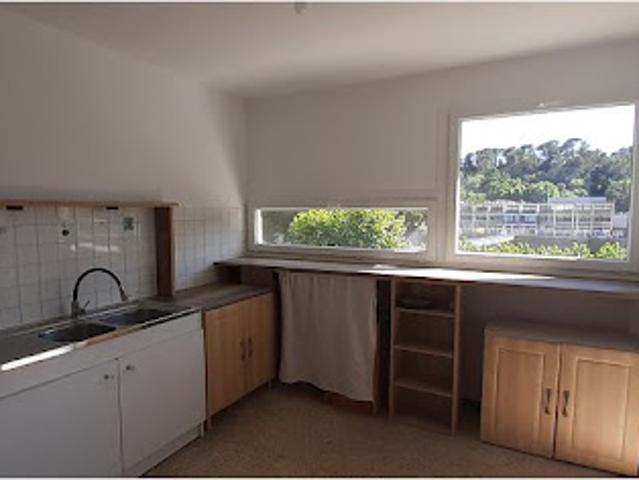 Location Appartement 3 pièces 60 m2 Ales