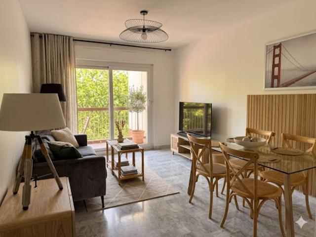Location Appartement 3 pièces 60 m2 Cannes la bocca