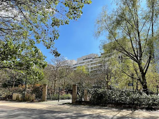 Location Appartement 3 pièces 60 m2 Courbevoie