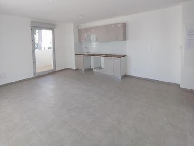 Location Appartement 3 pièces 60 m2 Marseille 10ème