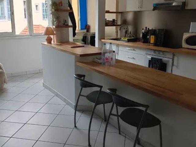 Location Appartement 3 pièces 60 m2 Pau