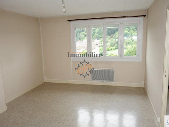 Location Appartement 3 pièces 60 m2 Saint Affrique