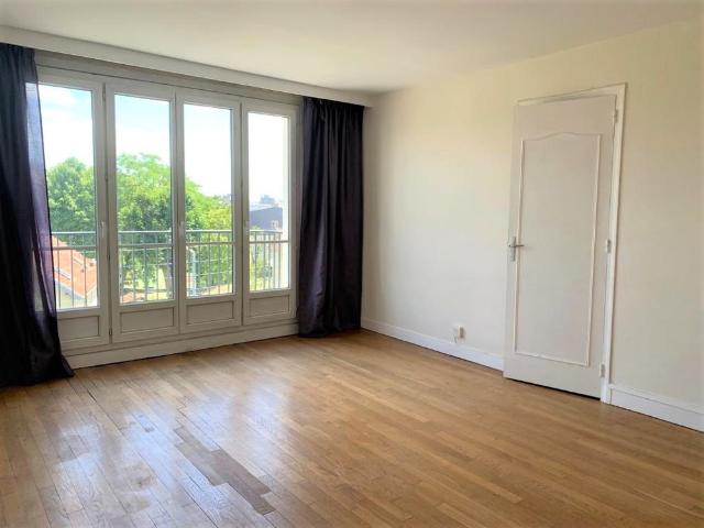 Location Appartement 3 pièces 60m²