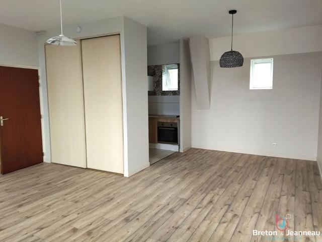 Location Appartement 3 pièces 60m²