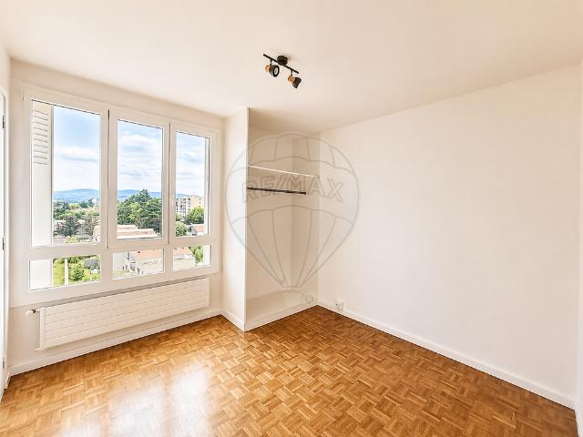 Location Appartement 3 pièces 60m² LIMAS 69400