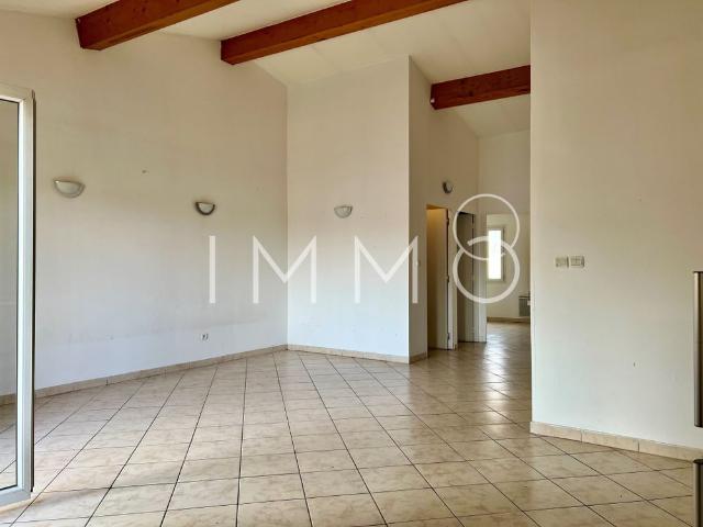 Location Appartement 3 pièces 60m² MARSEILLE 15ème