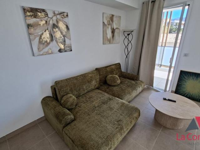 Location Appartement 3 pièces 60m² MARSEILLE 8ème
