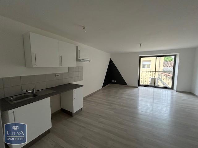 Location Appartement 3 pièces 60m² PAMIERS 09100