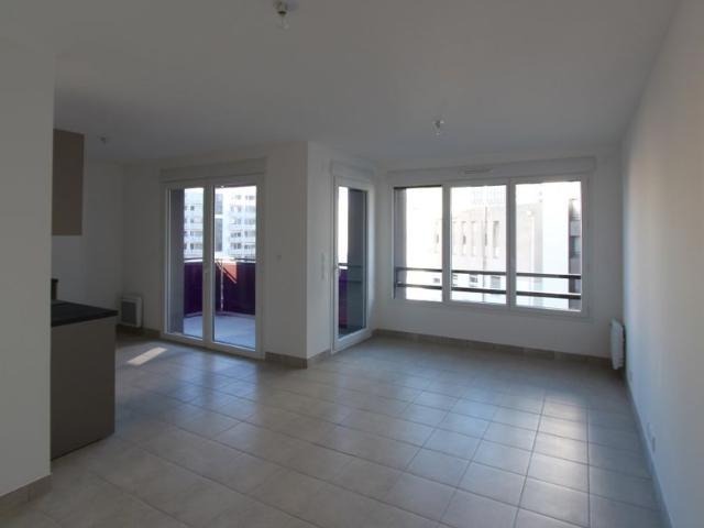 Location Appartement 3 pièces 60m² REZE 44400