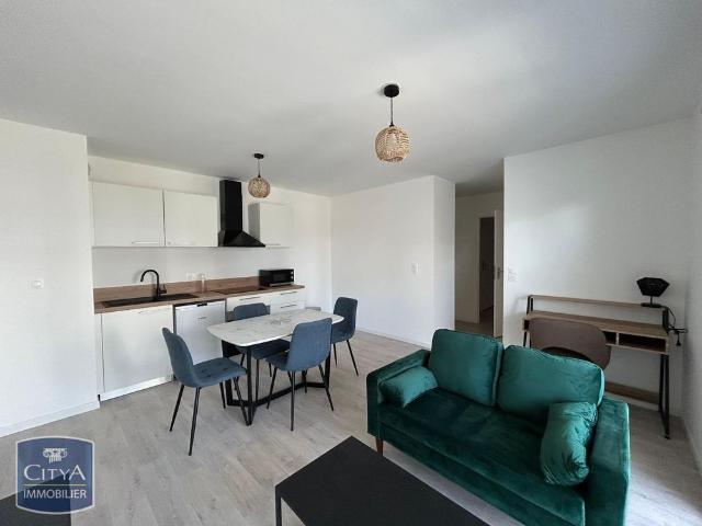 Location Appartement 3 pièces 60m² TRELAZE 49800