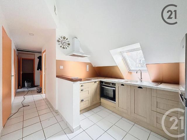 Location Appartement 3 pièces 60m² TROYES 10000