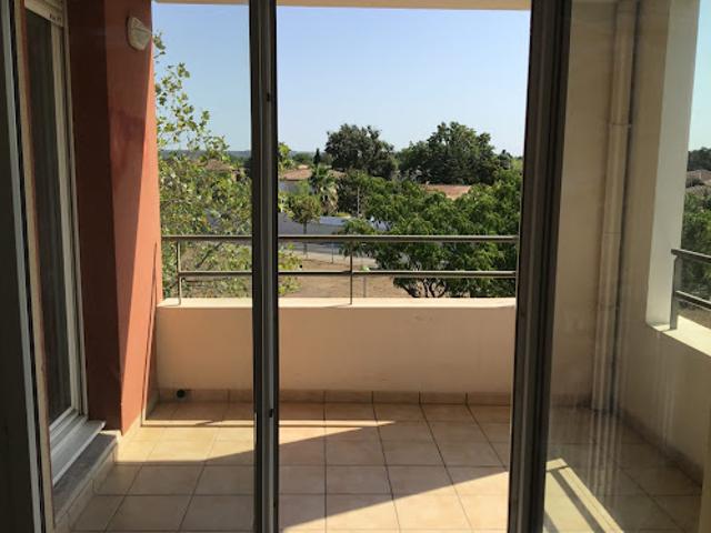 Location Appartement 3 pièces 61.43 m2 Istres