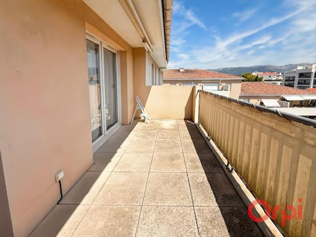 Location Appartement 3 pièces 61.45 m2 La Seyne sur Mer