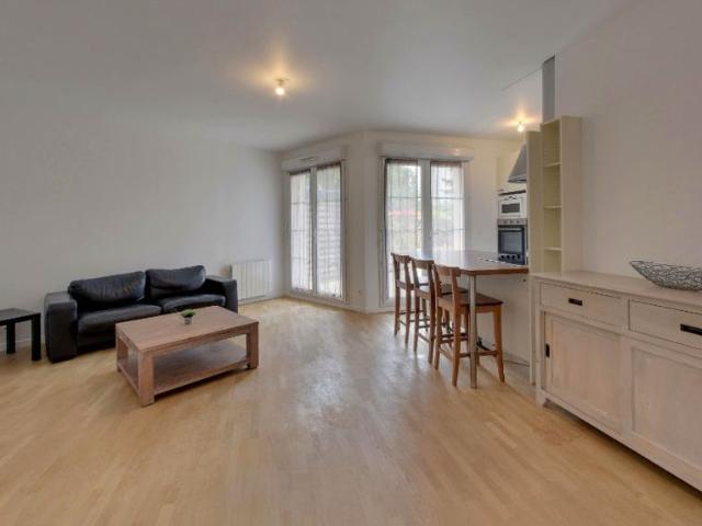 Location appartement 3 pièces, 61.54m², Le Plessis Robinson