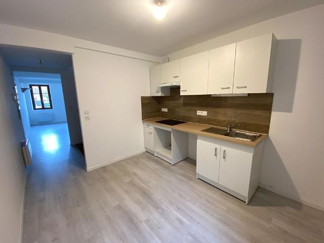 Location appartement 3 pièces, 61.62m², Castelnaudary
