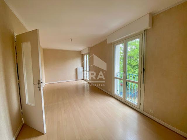 Location Appartement 3 pièces 61.85 m2 Chateauroux