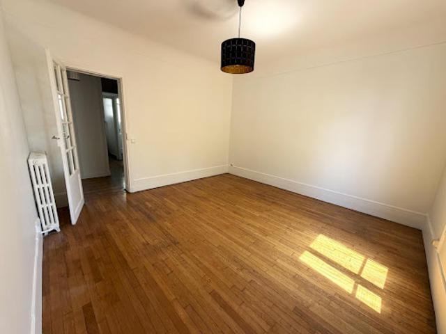Location Appartement 3 pièces 61.86 m2 Colombes