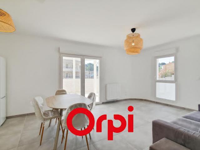 Location Appartement 3 pièces 61 m2 La Seyne sur Mer