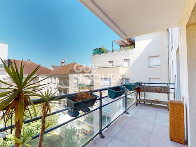 Location Appartement 3 pièces 61.15 m2 Les Lilas