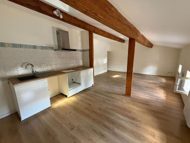 Location appartement 3 pièces, 61.19m², Carcassonne