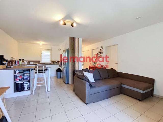 Location Appartement 3 pièces 61 m2 La Seyne sur Mer