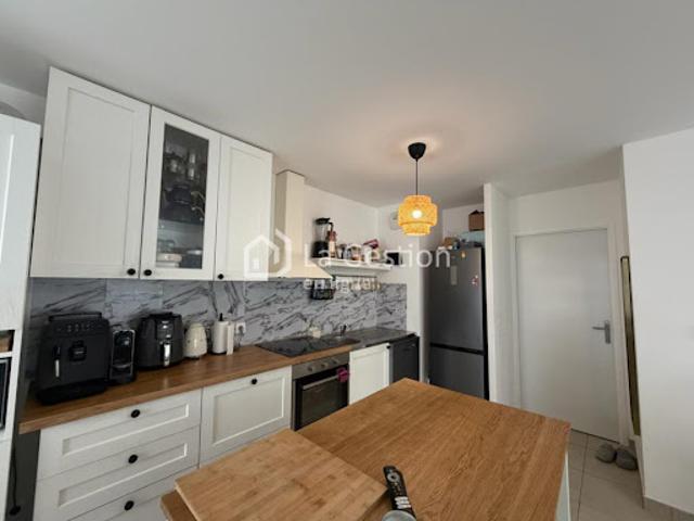 Location Appartement 3 pièces 61 m2 Le Blanc Mesnil