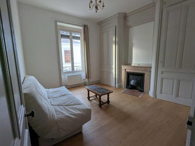 Location Appartement 3 pièces 61 m2 Lyon 3ème
