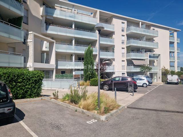 Location Appartement 3 pièces 61 m2 Marseille 12ème