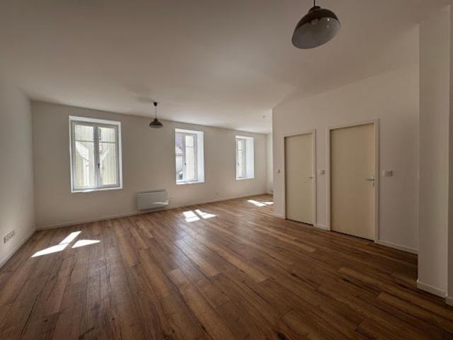 Location Appartement 3 pièces 61 m2 Mazamet