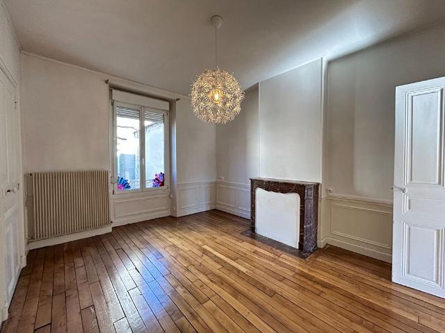 Location Appartement 3 pièces 61m²