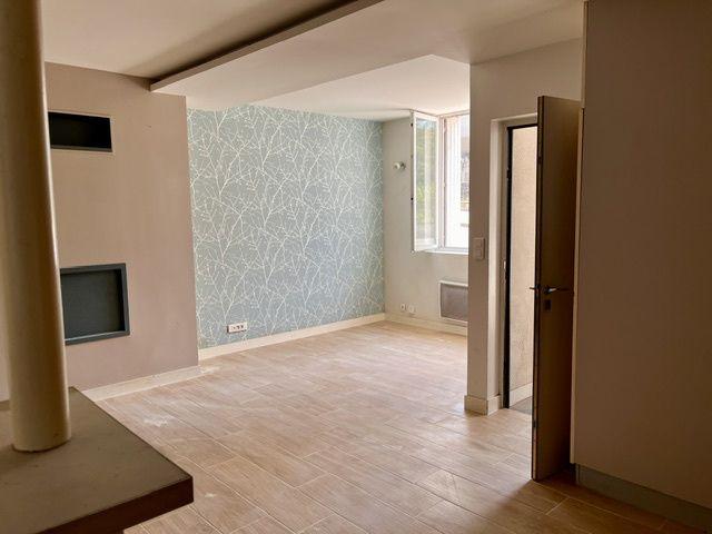 Location Appartement 3 pièces 61m² ANGOULEME 16000