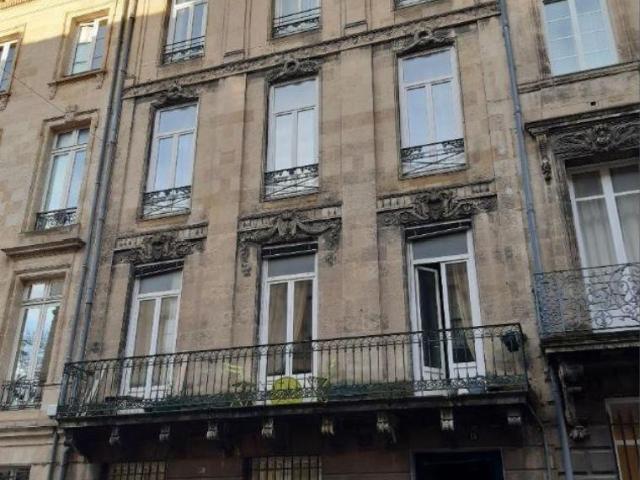 Location Appartement 3 pièces 61m² BORDEAUX 33000
