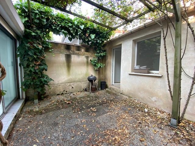 Location Appartement 3 pièces 61m² BORDEAUX 33000