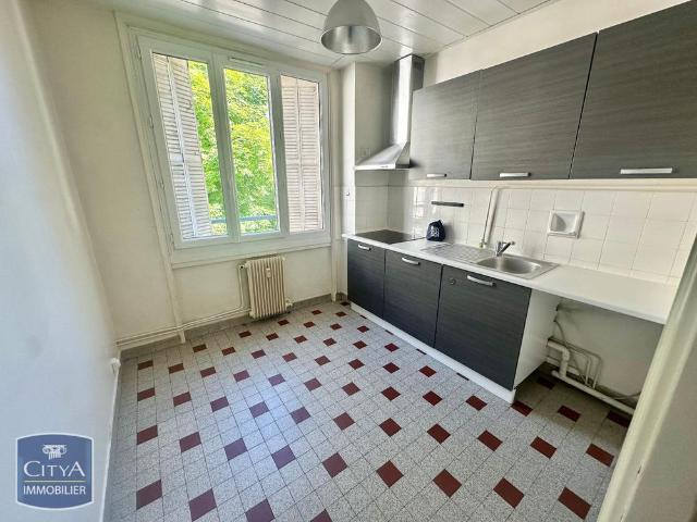Location Appartement 3 pièces 61m² LYON 3ème
