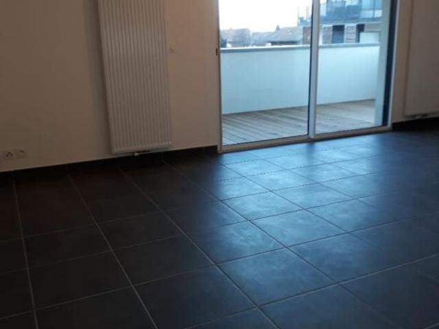 Location Appartement 3 pièces 61m² ST PIERRE EN FAUCIGNY 74800