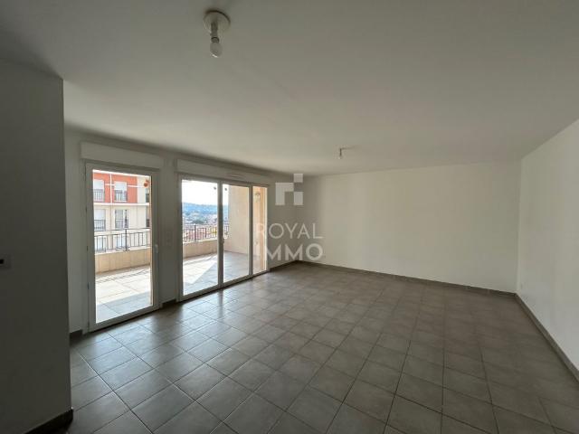 Location Appartement 3 pièces 61m² TOULON 83000