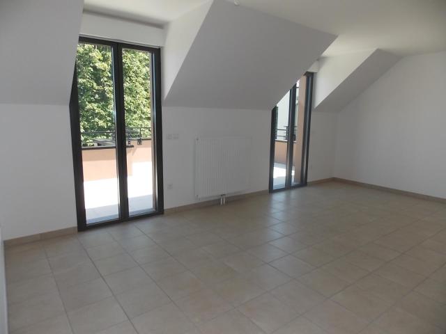 Location Appartement 3 pièces 61m² TOURS 37100