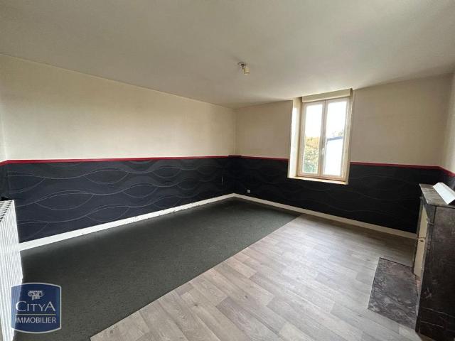 Location Appartement 3 pièces 61m² TRELAZE 49800