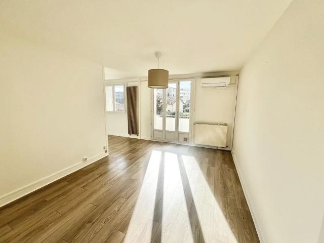 Location Appartement 3 pièces 61m² VALENCE 26000