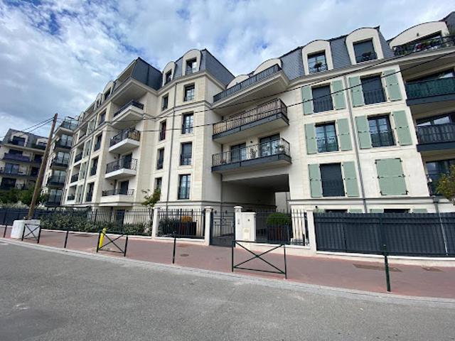 Location Appartement 3 pièces 62.4 m2 Clamart