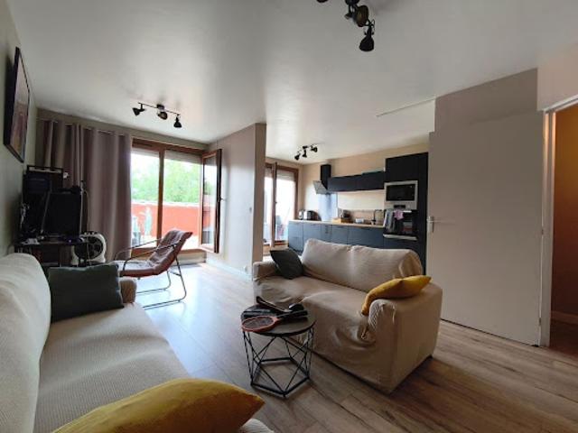 Location Appartement 3 pièces 62.92 m2 Évry Courcouronnes