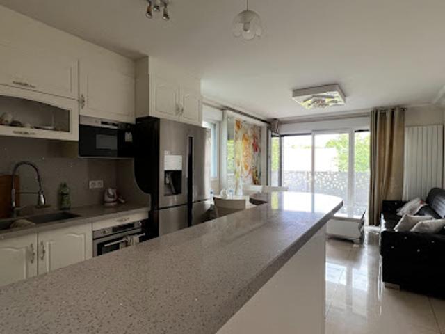 Location Appartement 3 pièces 62.01 m2 Pantin