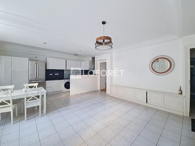 Location Appartement 3 pièces 62.21 m2 Pau
