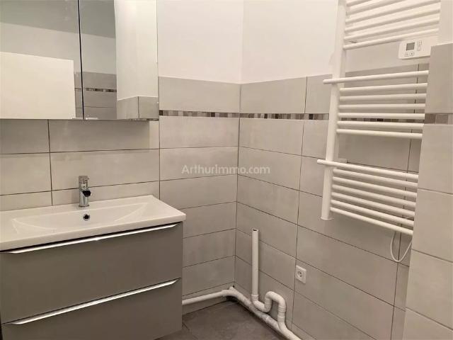 Location Appartement 3 pièces 62 m2 à Aubagne