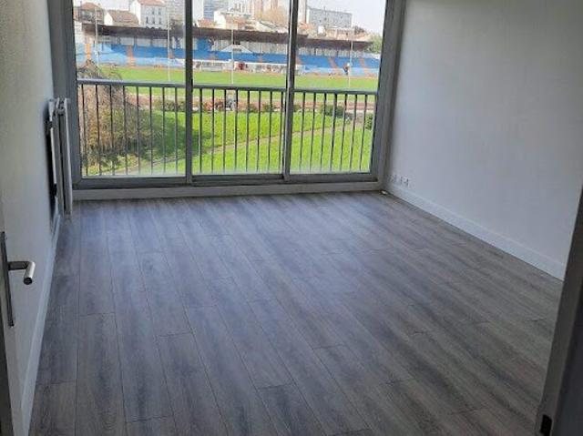 Location Appartement 3 pièces 62 m2 Ivry sur Seine