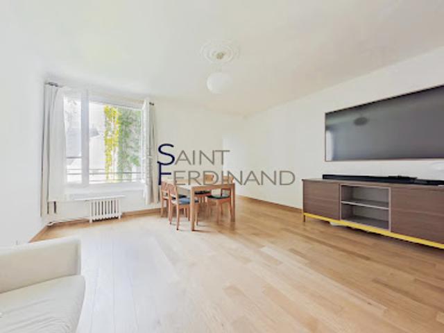 Location Appartement 3 pièces 62 m2 Paris 17ème