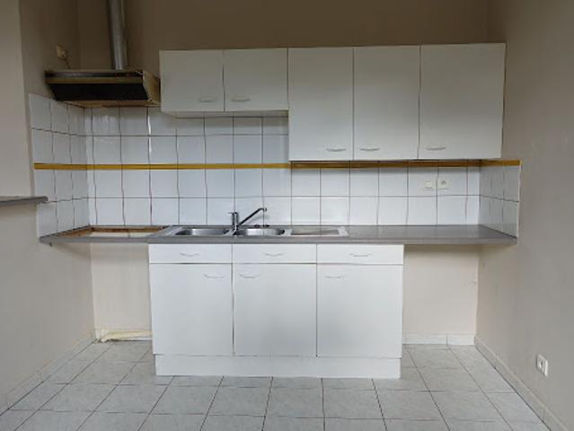 Location Appartement 3 pièces 62 m2 Ruoms
