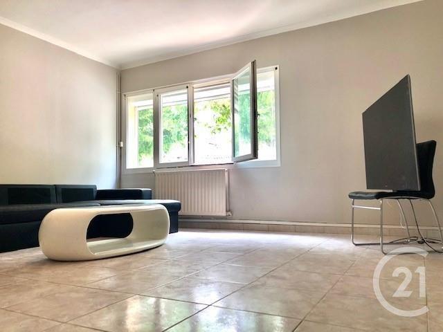 Location Appartement 3 pièces 62m² CARCASSONNE 11000