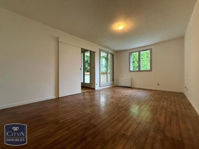 Location Appartement 3 pièces 62m² CHAMBERY 73000